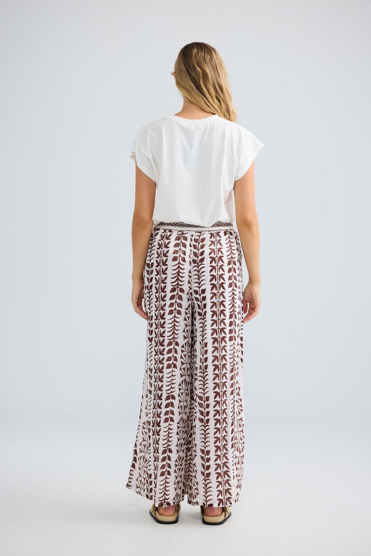 Freedom Pant in chocolate paro — additional view.