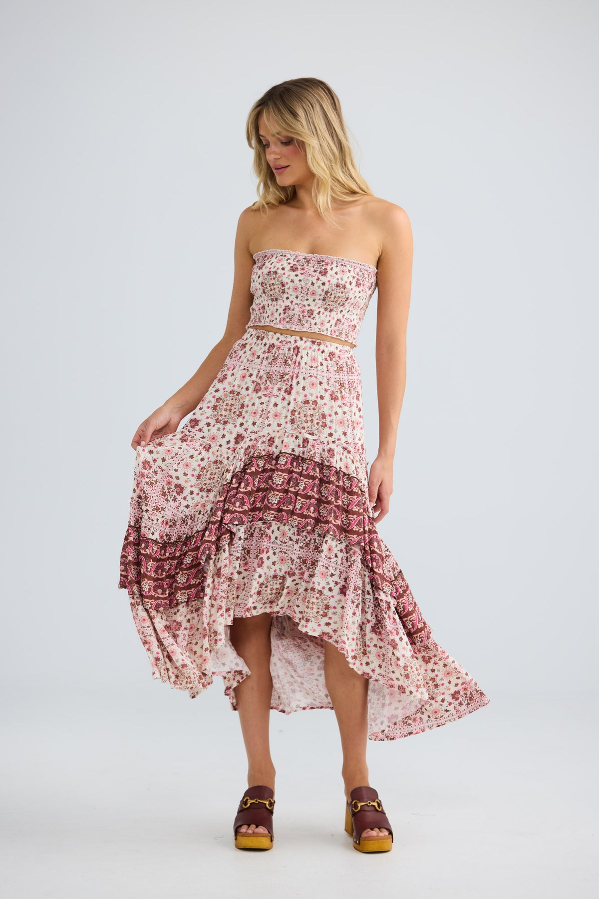 Sassy Skirt in chai floral with ruffle details.