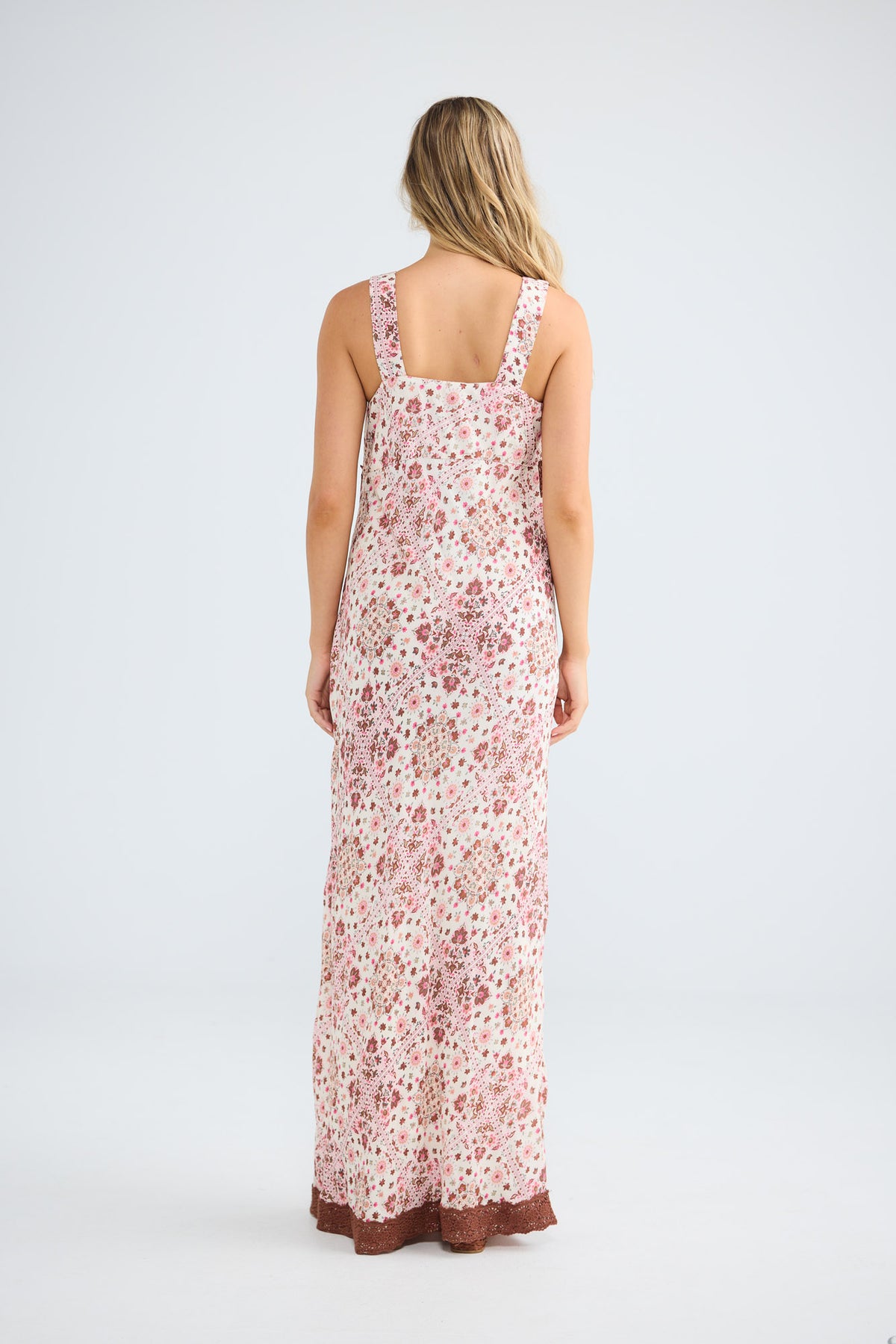 Luca Dress in chai floral with lace trim at the neckline.