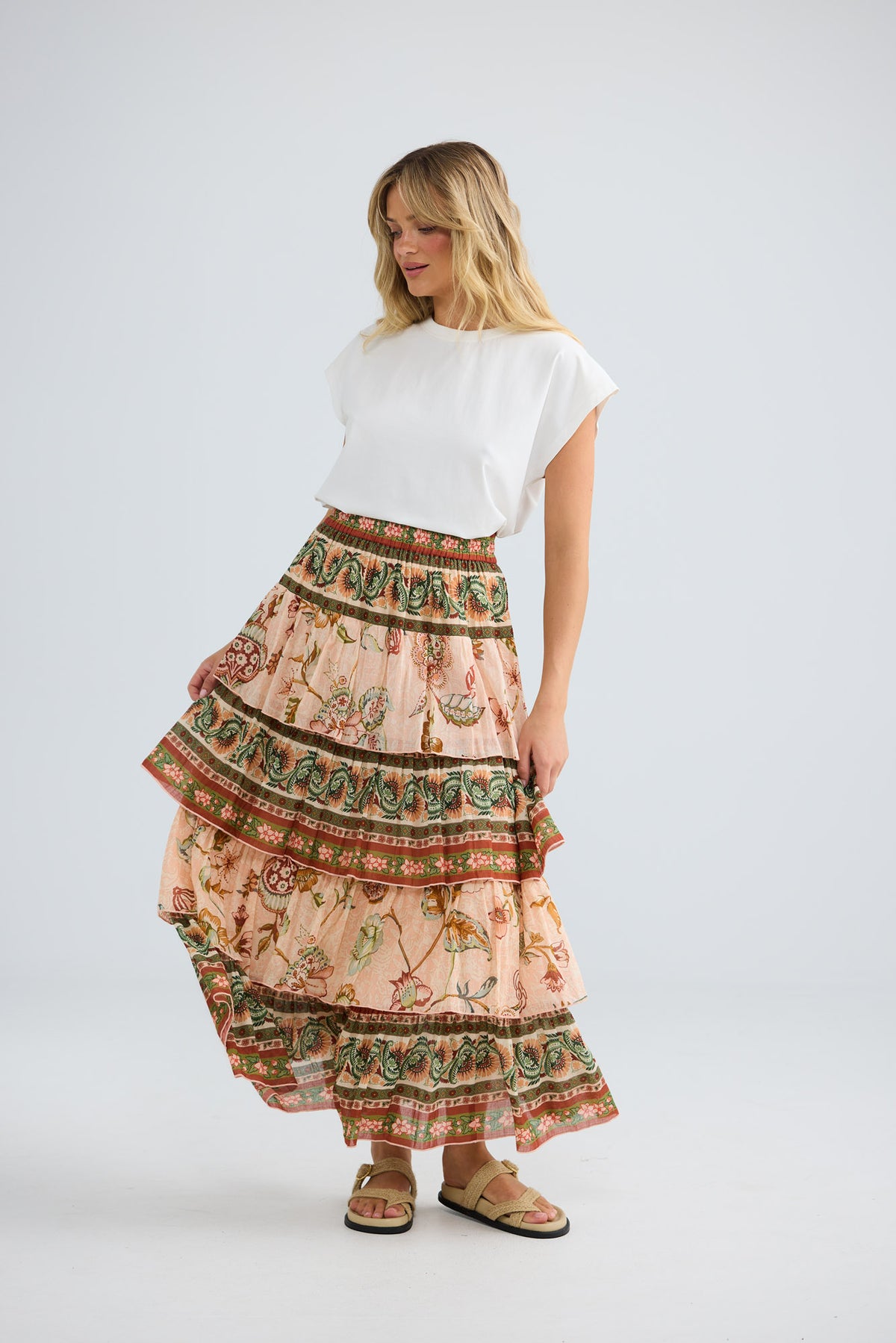 Ariel Maxi Skirt in wildflower oasis with an elasticated waistband.