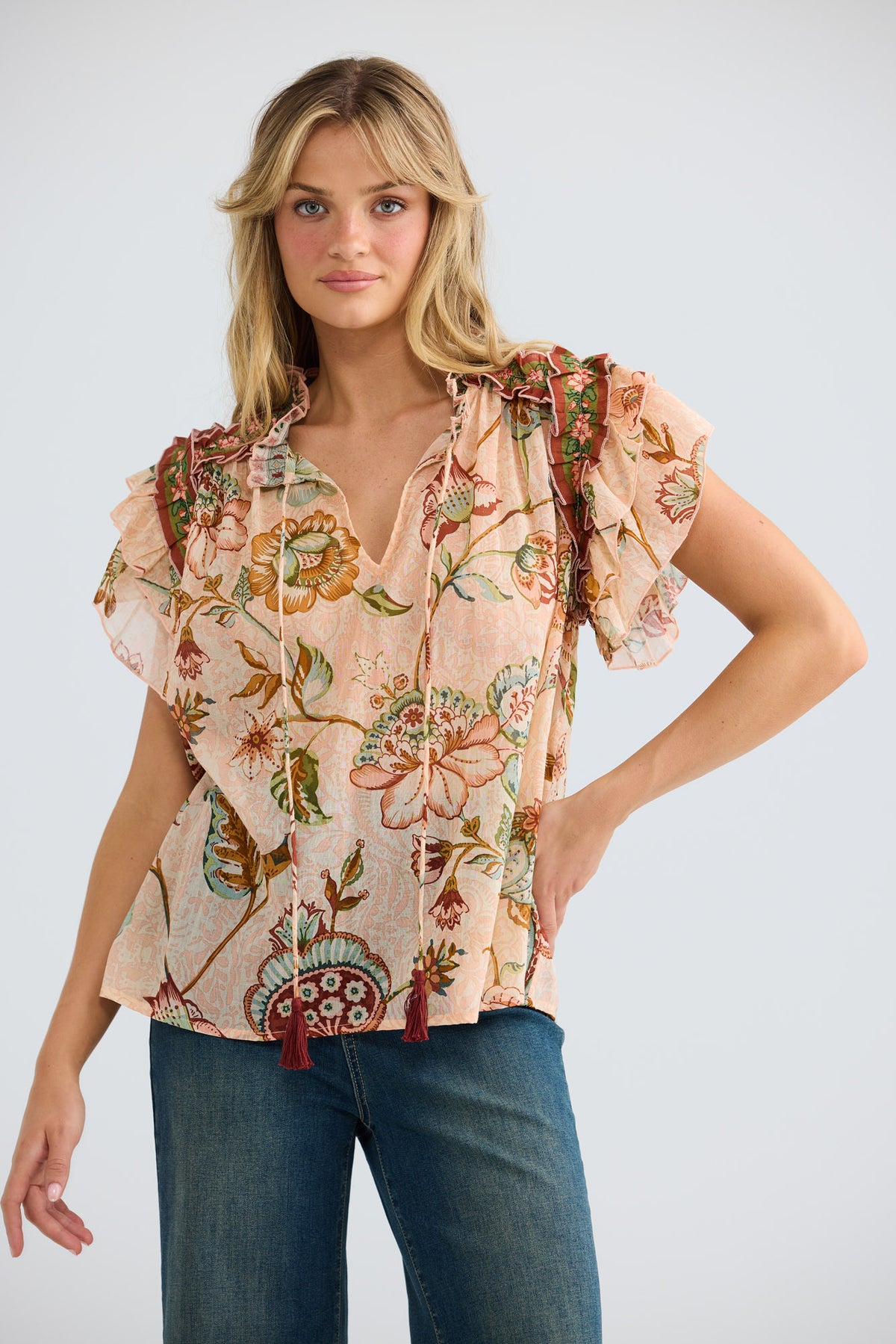 Sorrae Top in wildflower oasis — additional view 2.