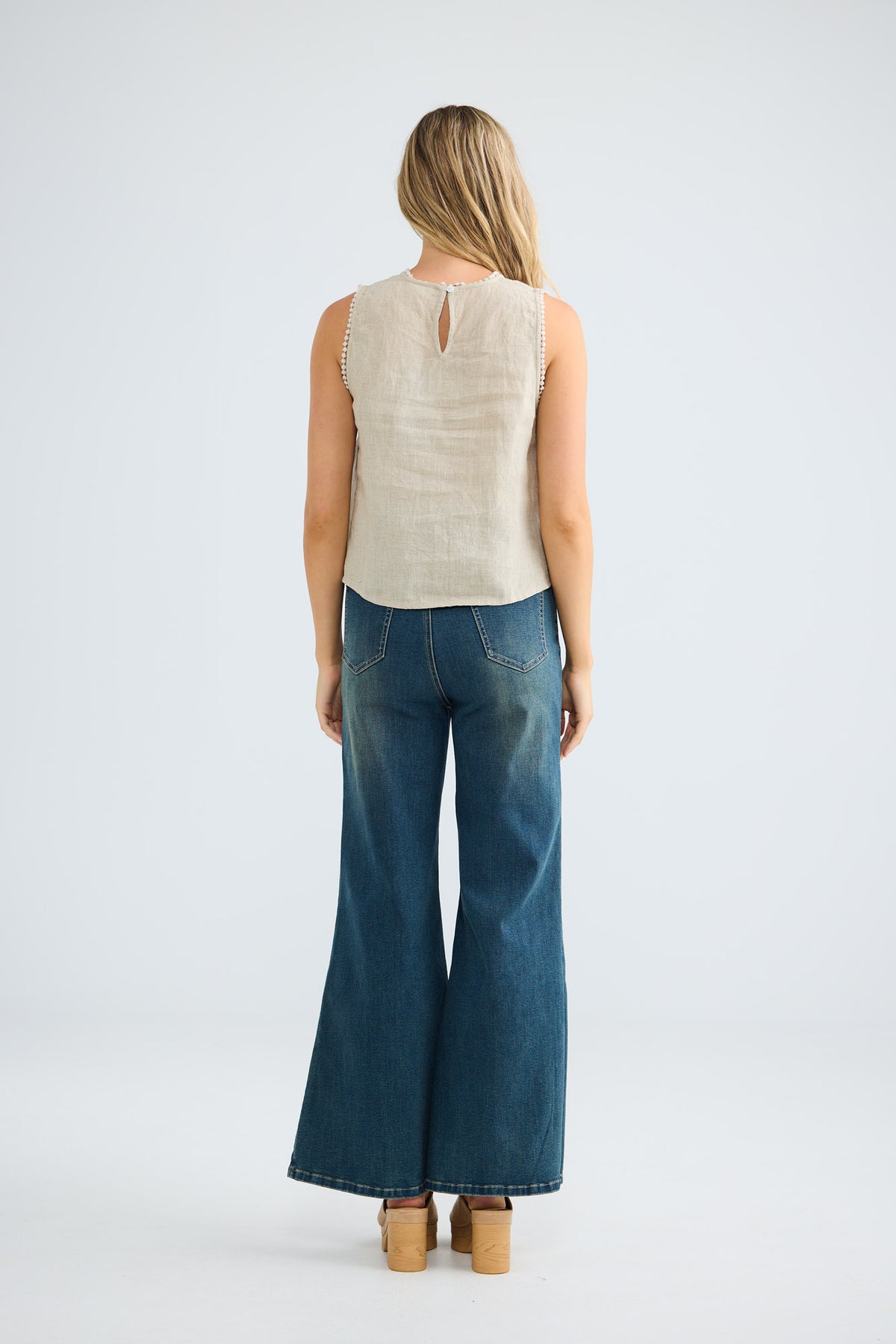 Kitri Top in oat — additional view 4.